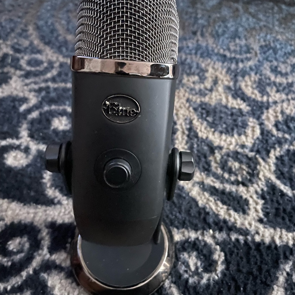 Yeti Black USB Microphone